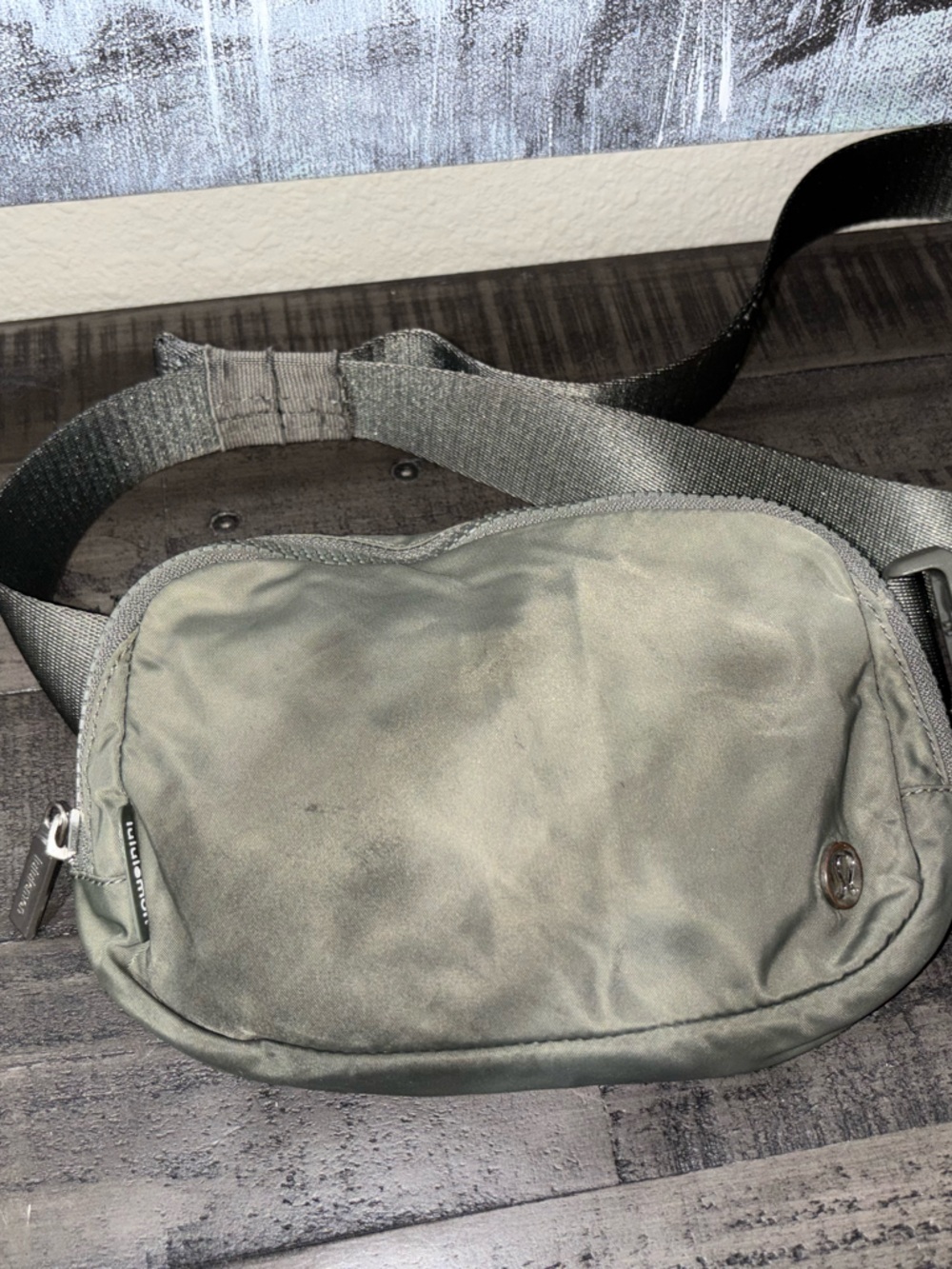 Lululemon Everywhere Belt Bag OS Army Green - Picture 9 of 10